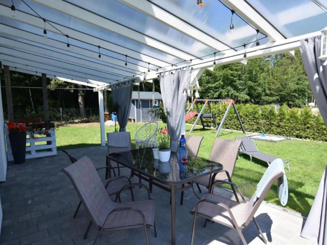 Jeszcze Bardziej Dziki Sad Villa Slajszewo Exteriör bild